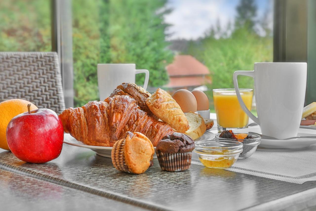 Hotel Restaurant La Verperie سارلا لا كانيدا المظهر الخارجي الصورة