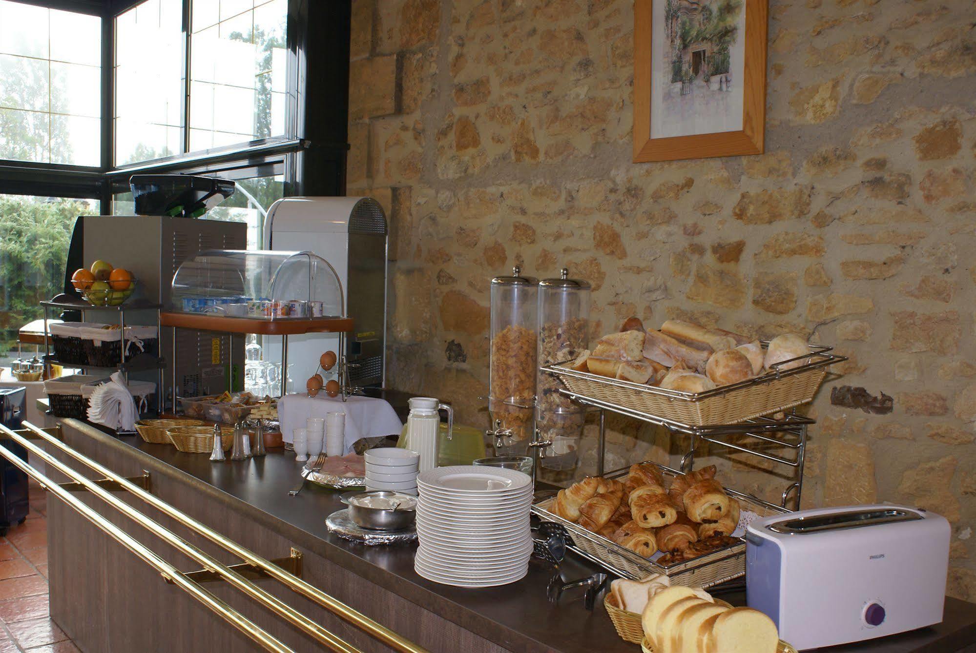 Hotel Restaurant La Verperie سارلا لا كانيدا المظهر الخارجي الصورة